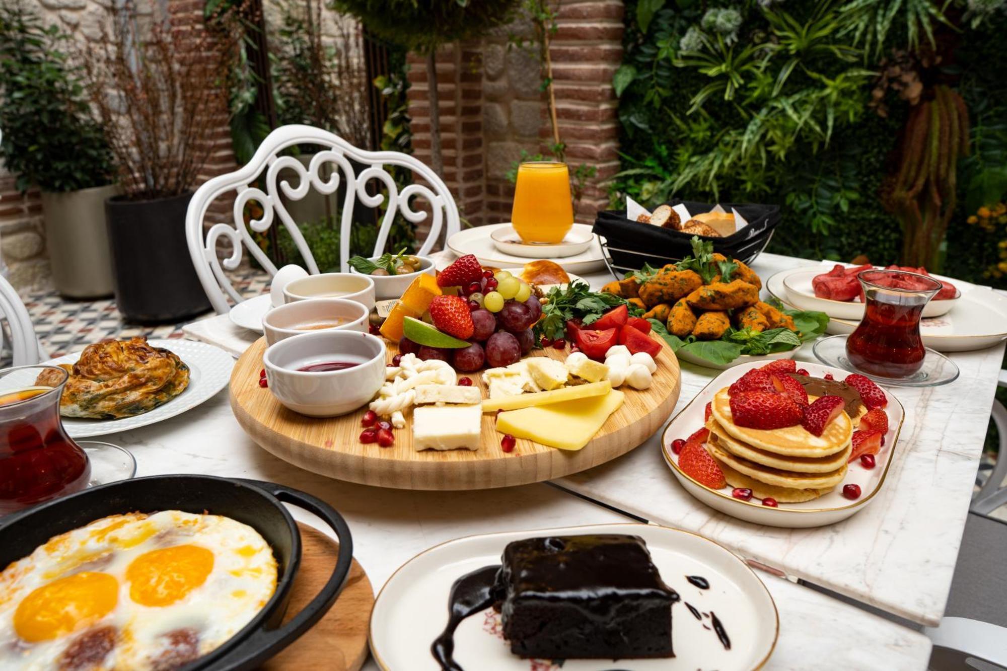 Saratoga Sultanahmet Otel 4*